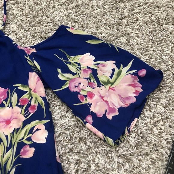 everly cold shoulder floral blouse size small key hole back Thin Spaghetti Strap - Picture 3 of 8